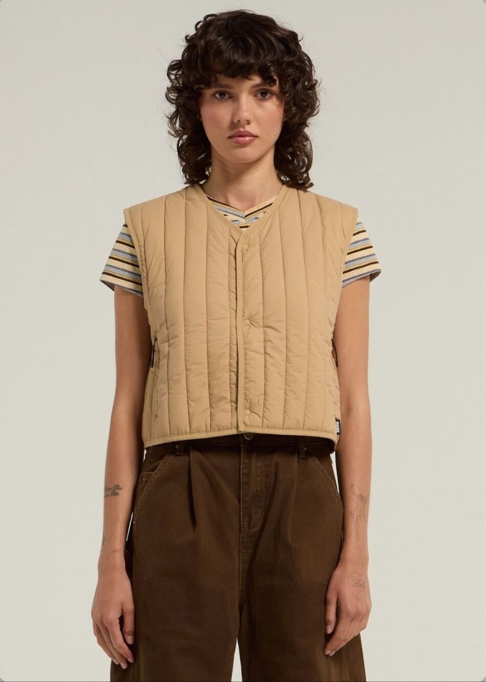 Rains Banja Short Liner Vest in Sand Size L